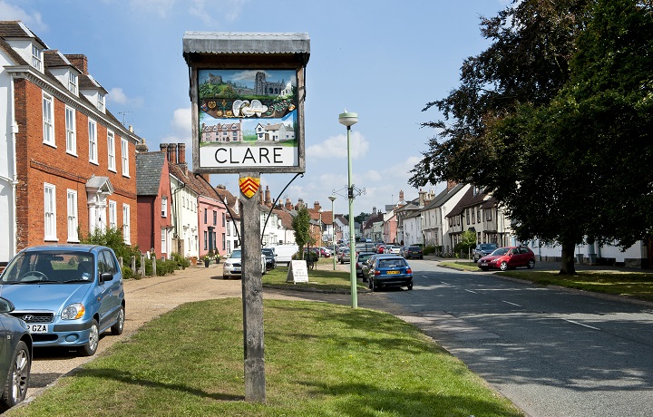 Clare town sign